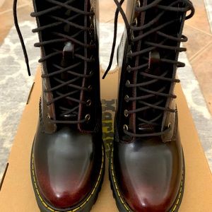 Dr. Martens Kendra Boot